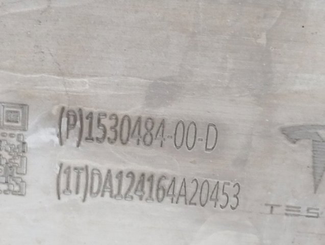 153048400D Tesla Шина бампера заднього