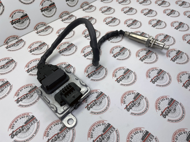 Датчик оксидів азоту NOX, передній Mercedes A000905801187 ціна, від 167.85 USD