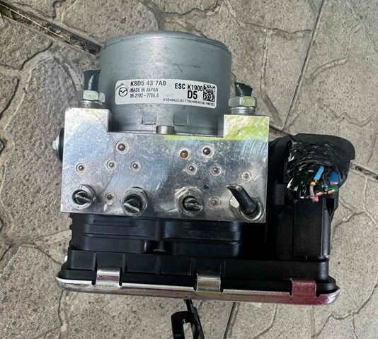  Mazda KSY0437A0 ціна, від 572.96 USD