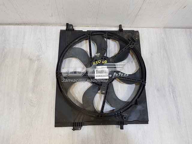 Купити 21481BM90A Nissan/Infiniti Дифузор радіатора охолодження, в зборі з двигуном і крильчаткою