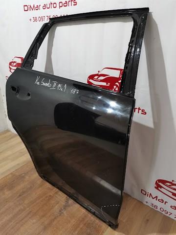Двері задні в зборі Hyundai/Kia 77004C6000