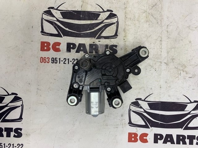 Склоочисник дверей задка Nissan/Infiniti 287106RR0A ціна, від 24.06 USD