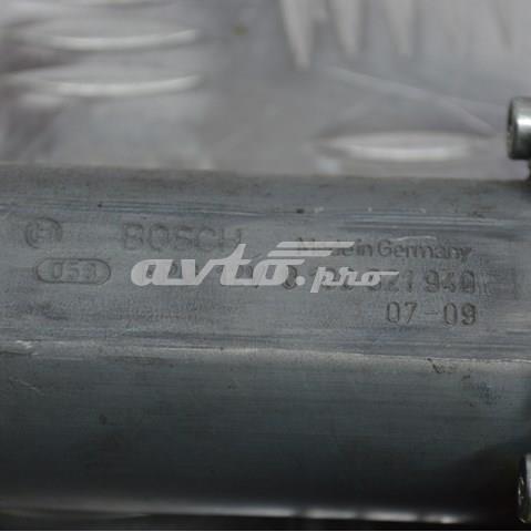Двигун склопідіймача двері передньої, правої A0130821940 Mercedes