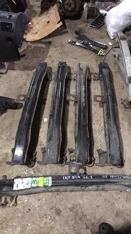 1K0807582 VAG 