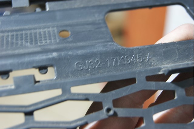  Land Rover GJ3217K945A ціна, від 37.66 USD