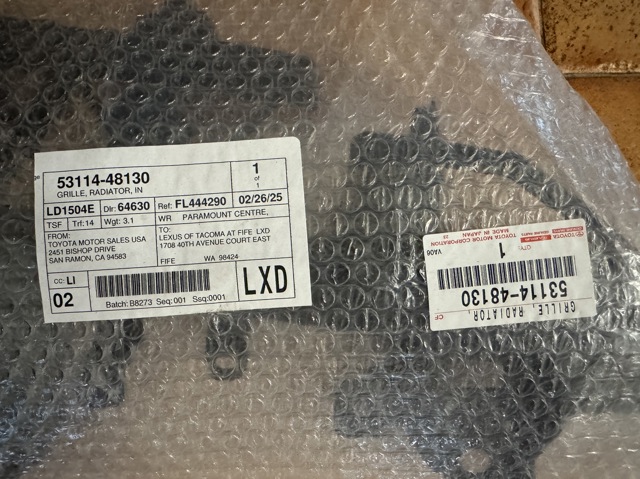 5311448130 Toyota 