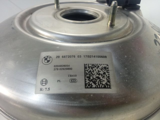 6872076 BMW 