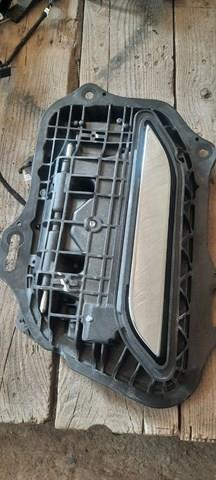 Ручка задньої двері зовнішня ліва 1135722S0A Tesla