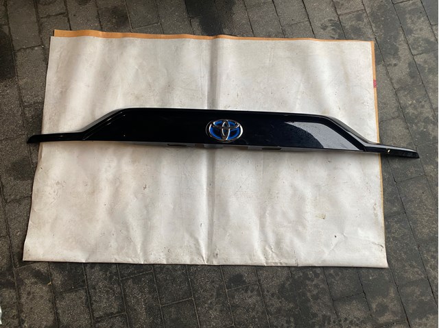 Купити 7680142240 Toyota Накладка на багажник