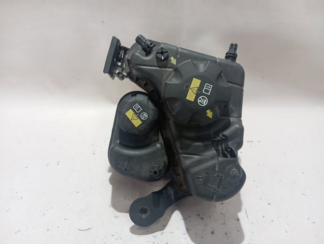 7011712 Autotechteile Розширювальний бачок охолодження