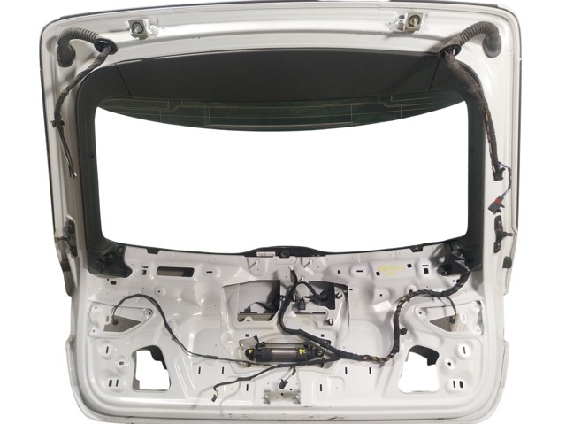 Треті двері на Audi Q3  F3B