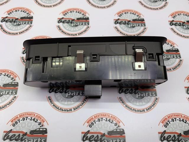 Купити 95861315603DML Porsche 