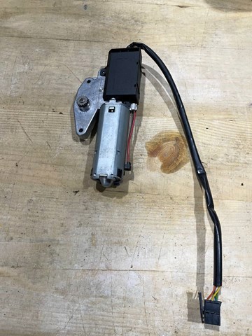  Porsche 7L0959591 ціна, від 233.50 USD