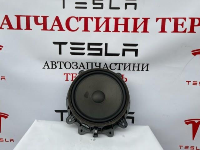 Купити 107974400D Tesla 