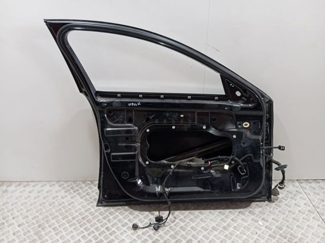 C2Z2061 Jaguar Дверь передня ліва