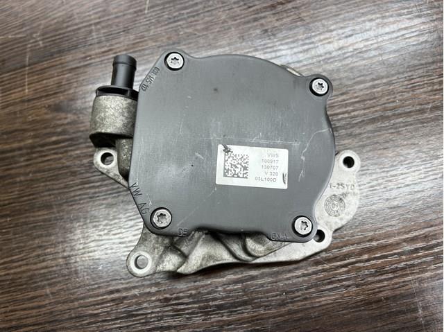 Вакуумний насос 03L100D VAG