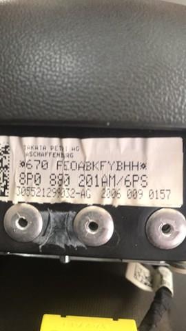 Подушка AIRBAG передня ліва VAG 8P0880201AM