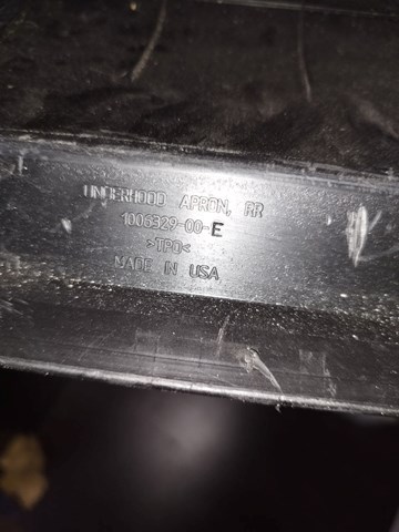 100632900E Tesla 
