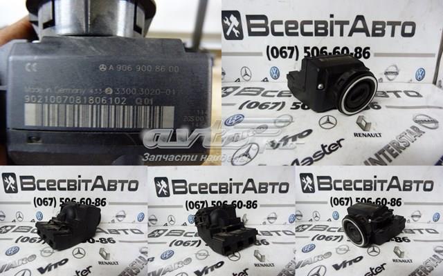  Mercedes A9069008600