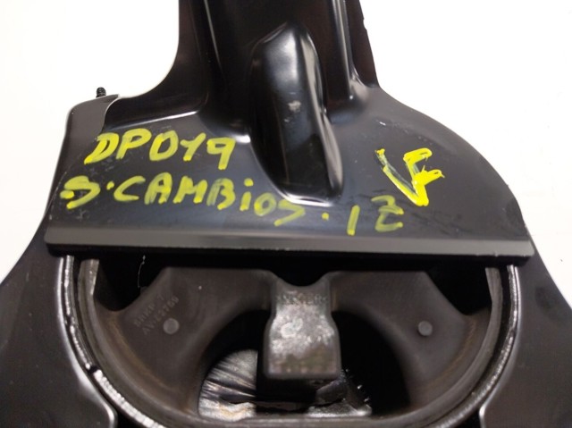 Купити 123720T680 Toyota Подушка (опора) двигуна, ліва