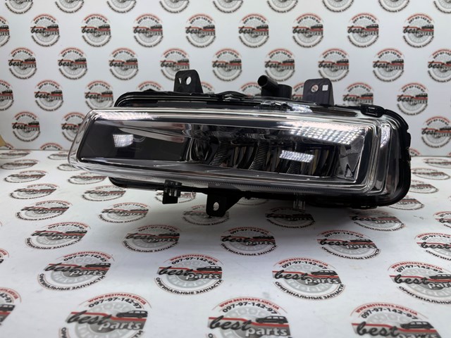 Туманка ліва Land Rover LR136869