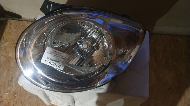 Фари Hyundai/Kia 9210107XXX ціна, від 49.72 USD