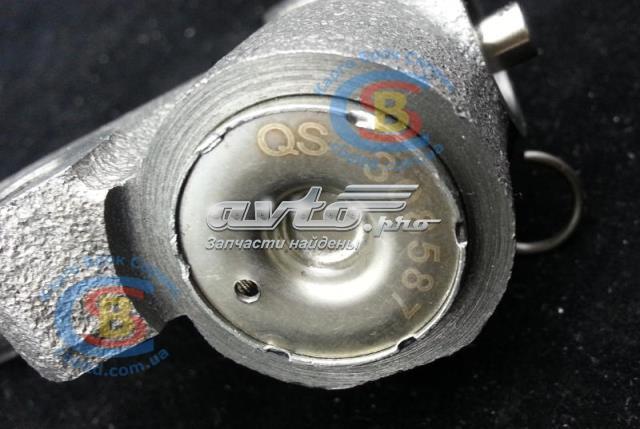 Натягувач ременя ГРМ MD308587 Chery
