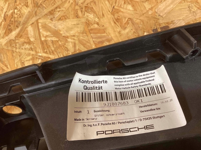 9J1807683 Porsche 