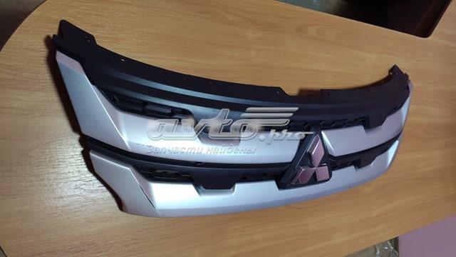 Решітка радіатора 7450B399 Mitsubishi