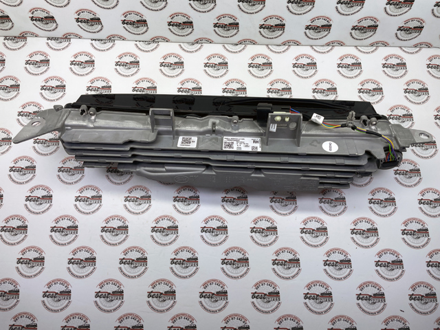 Купити LR152172 Land Rover 