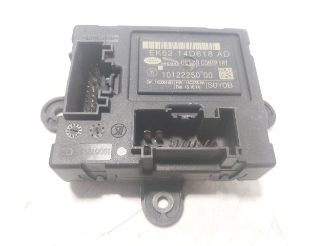 Купити LR072197 Land Rover 