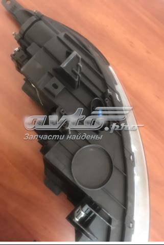 Фара права 921023WXXX Hyundai/Kia