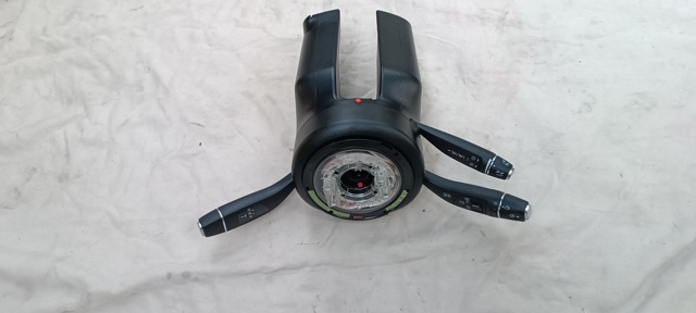 Купити A24690063209051 Mercedes Підрульовий перемикач