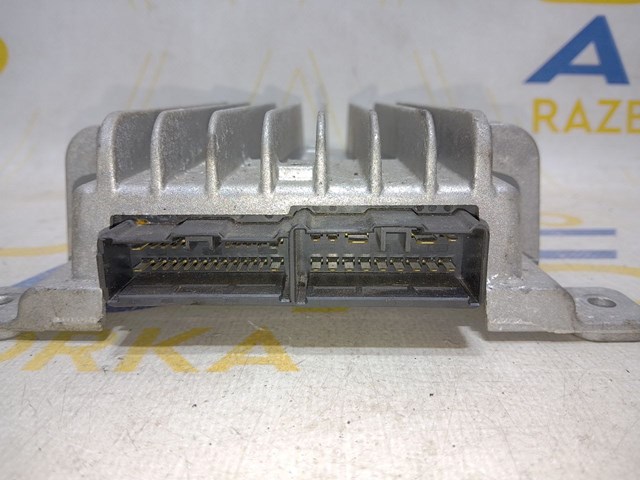 Купити 2806161000 Renault (RVI) 