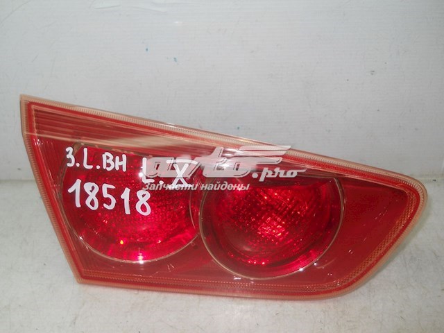8337A063 Mitsubishi ліхтар задній лівий, внутрішній