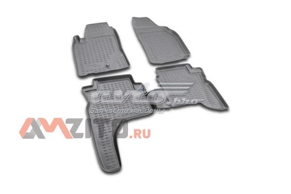 Купити Коврики Mitsubishi Pajero SPORT I K90
