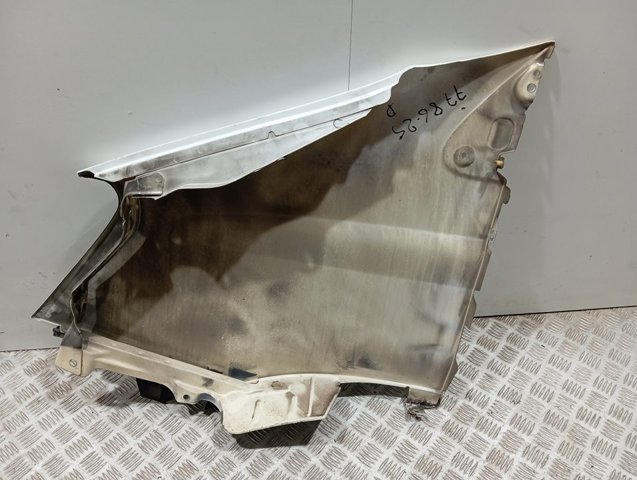 Крило переднє праве Iveco 5801352978 ціна, від 425.15 USD