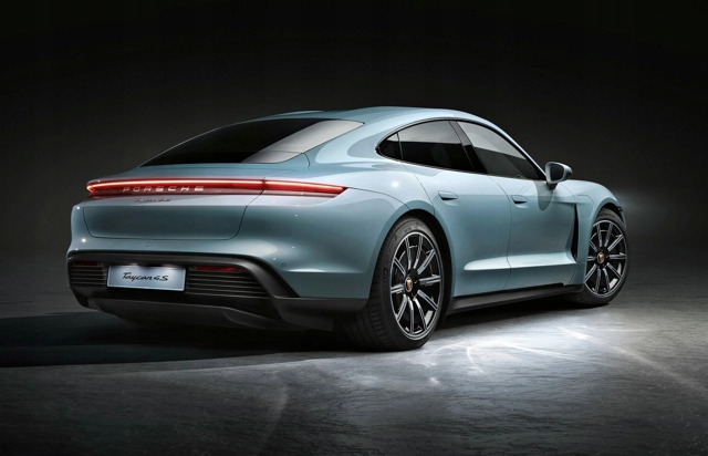 9J1121251A Porsche Радіатор охолодження двигуна, лівий