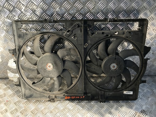 Дифузор (кожух) радіатора охолодження 8K0121003P VAG