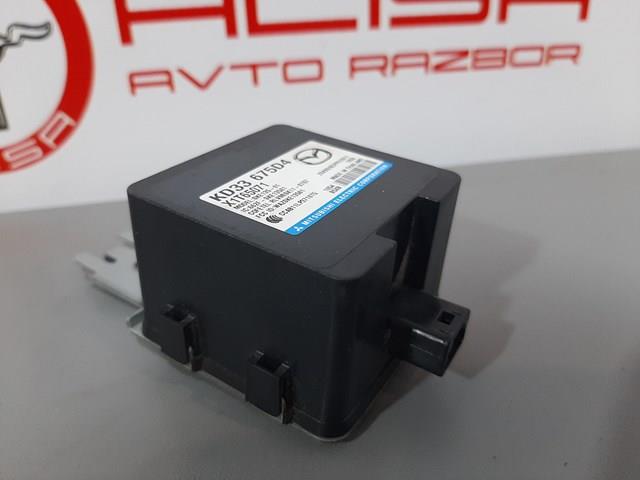 Датчик безключового доступу дверей (приймач ключа) KD33675D4 Mazda
