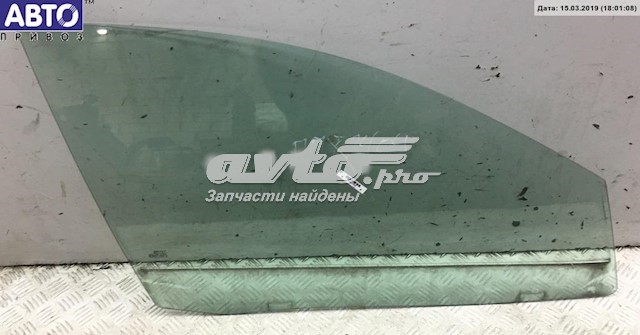 GS6202D302 XYG Скло передніх дверей, правих