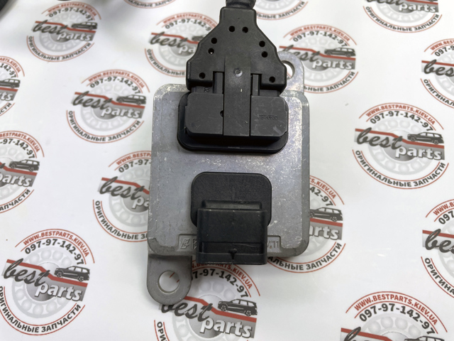  Mercedes A000905451064 ціна, від 368.07 USD