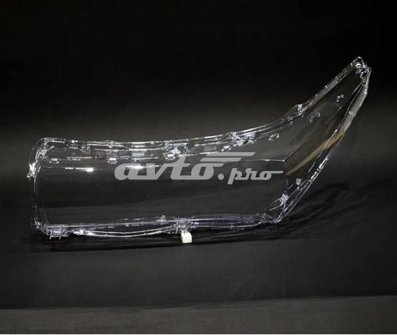 Фара правая Toyota 8113002F01 ціна, від 280.24 USD