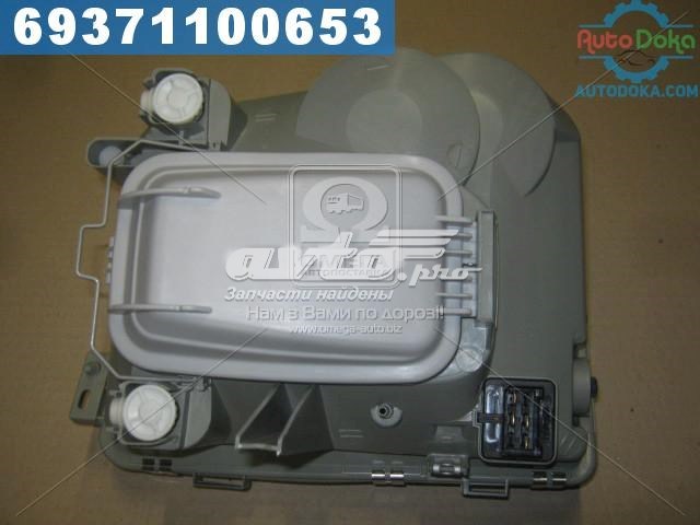20C740052B TYC Фари