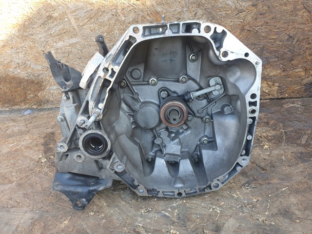 Купити JR5332 Renault (RVI) Ручна коробка передач
