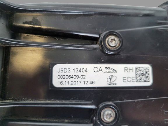 Купити J9D313404CB Jaguar 
