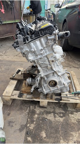 Купити 11002457989 BMW Двигун