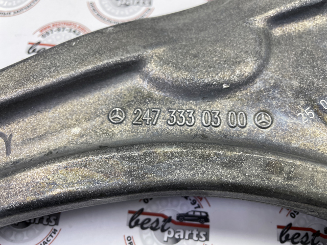 Важіль передньої підвіски нижній, лівий A2473305500 Mercedes