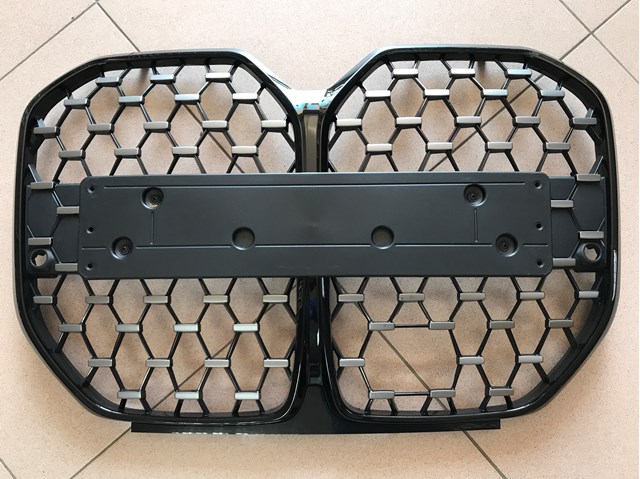 51138738572 BMW 