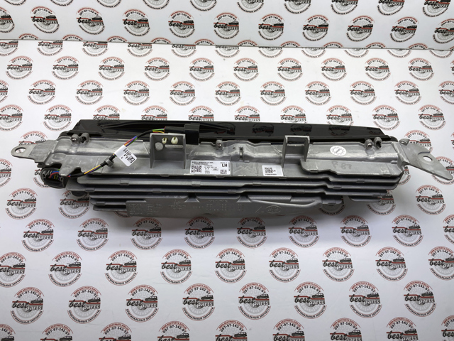 453123545 Land Rover 